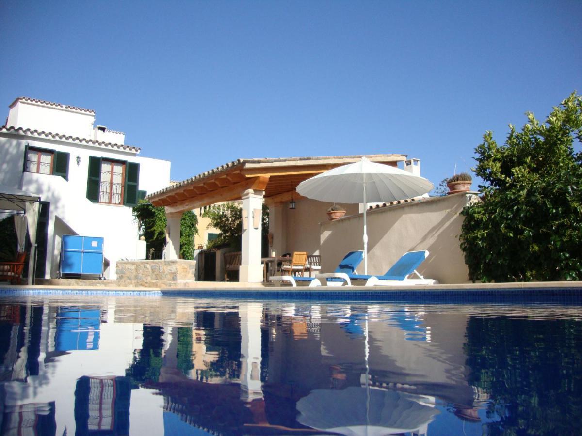 Villa Maria, Bonita Casa Con Jardin Y Piscina Privada En 안드라츠 외부 사진