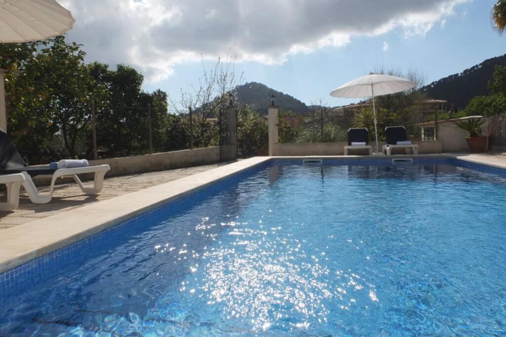 Villa Maria, Bonita Casa Con Jardin Y Piscina Privada En 안드라츠 외부 사진