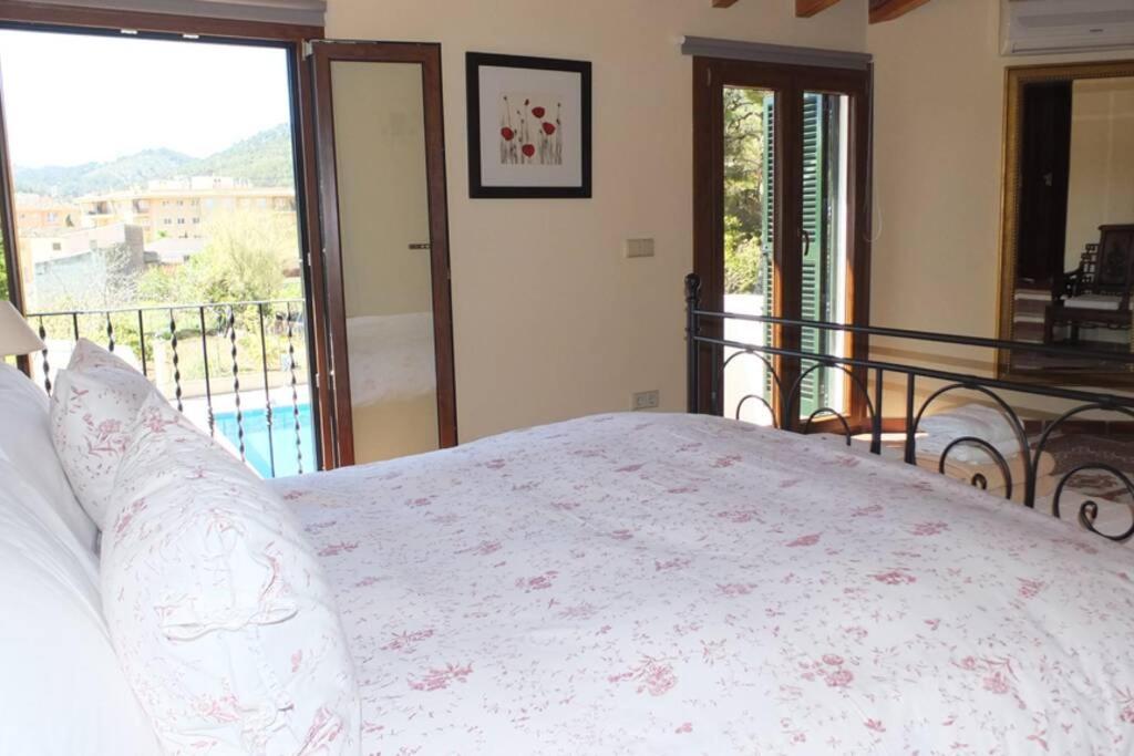 Villa Maria, Bonita Casa Con Jardin Y Piscina Privada En 안드라츠 외부 사진