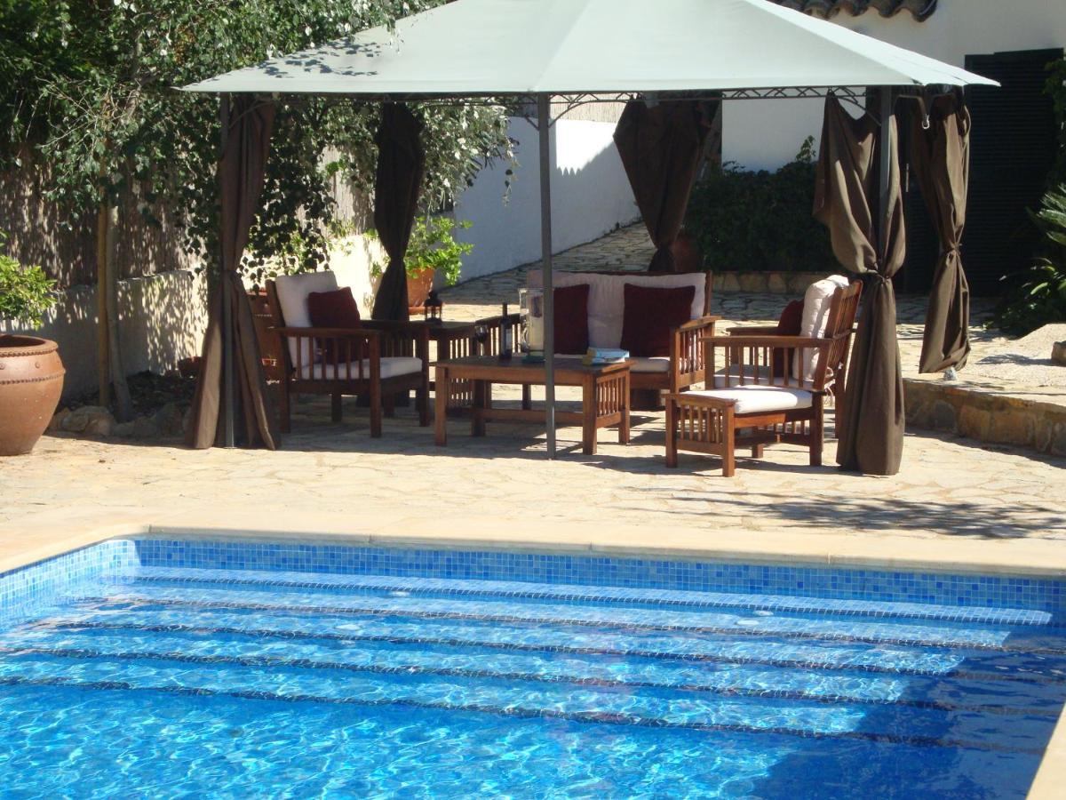 Villa Maria, Bonita Casa Con Jardin Y Piscina Privada En 안드라츠 외부 사진